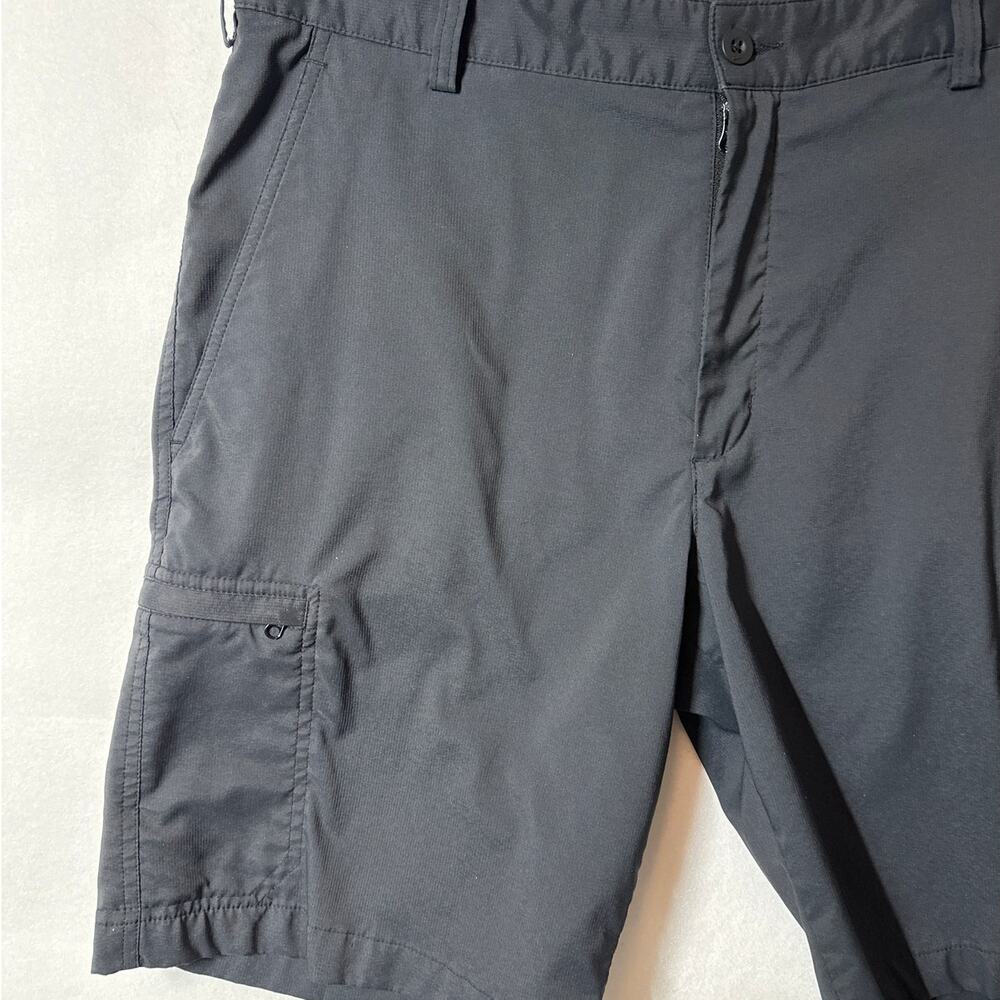 Nike Golf Dri-Fit Cargo Shorts Black Utility Performance 9.5” Inseam Sz 32 - Picture 3 of 11